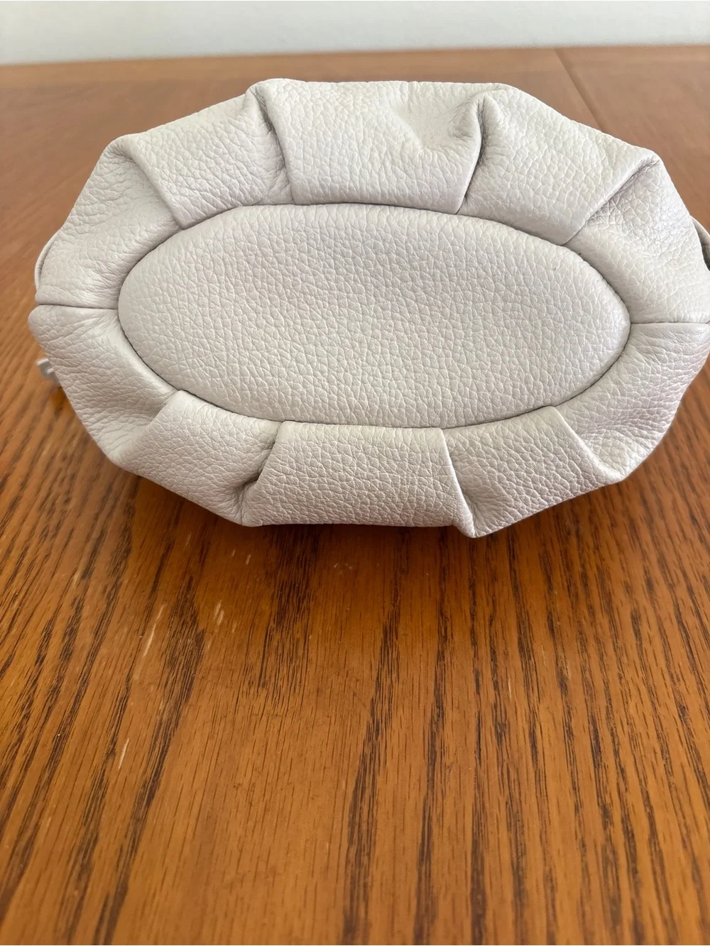 ANTONIO MELANI Cream Leather Knot Bow Clutch Bag